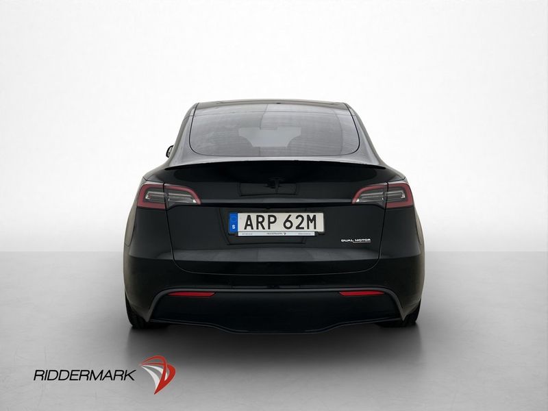 Tesla Model Y bild 8