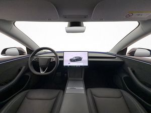 Tesla Model 3 bild 14