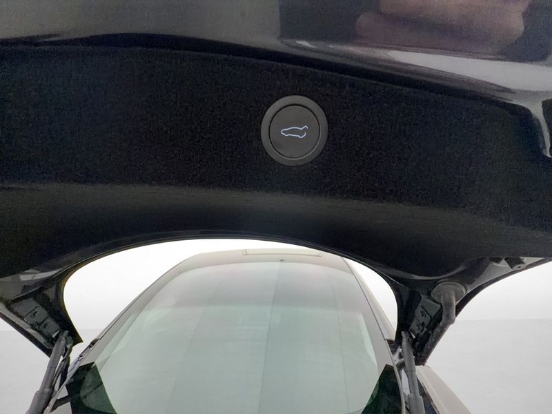 Tesla Model 3 bild 13
