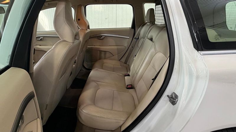 Volvo V70 bild 9