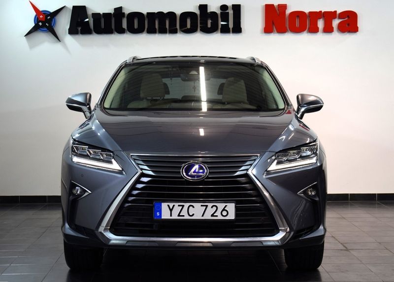 Lexus RX bild 3