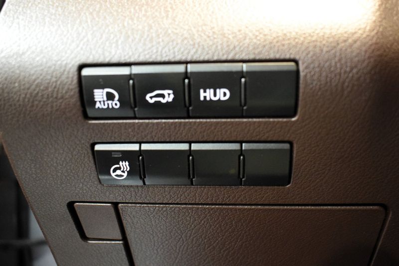 Lexus RX bild 27