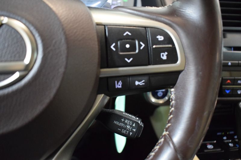 Lexus RX bild 25
