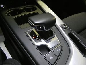 Audi A4 bild 14