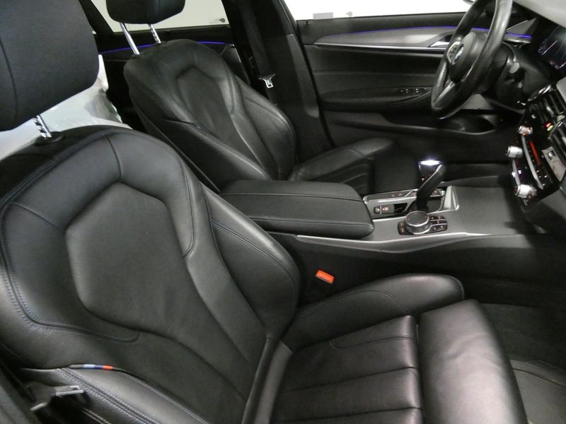 BMW 520 bild 12