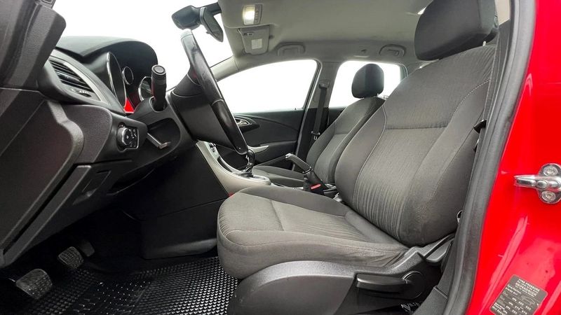 Opel Astra bild 10