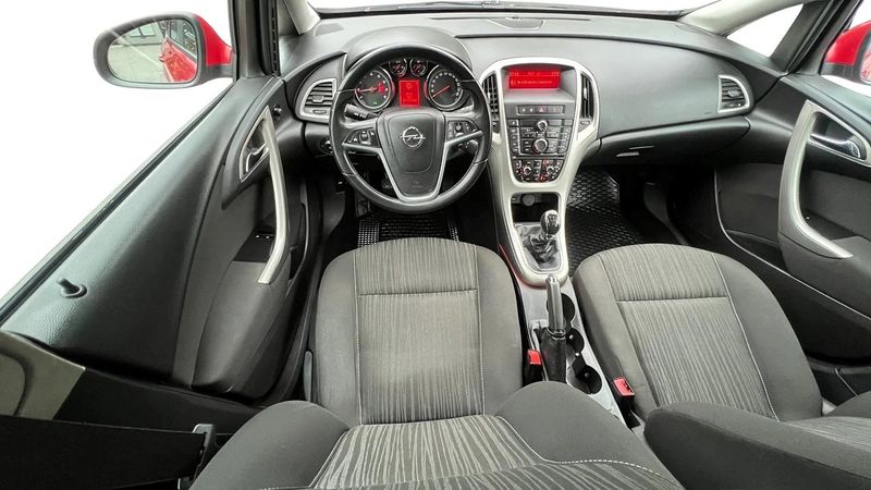 Opel Astra bild 7