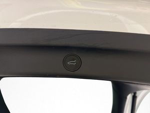 Tesla Model Y bild 19
