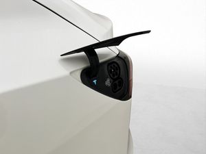 Tesla Model Y bild 20