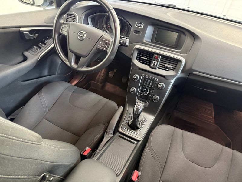 Volvo V40 bild 9