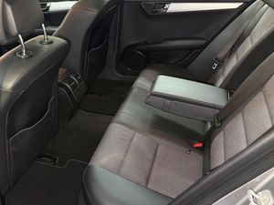 Mercedes C350 bild 17