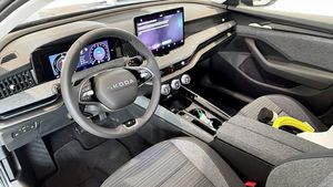 Skoda Superb bild 5