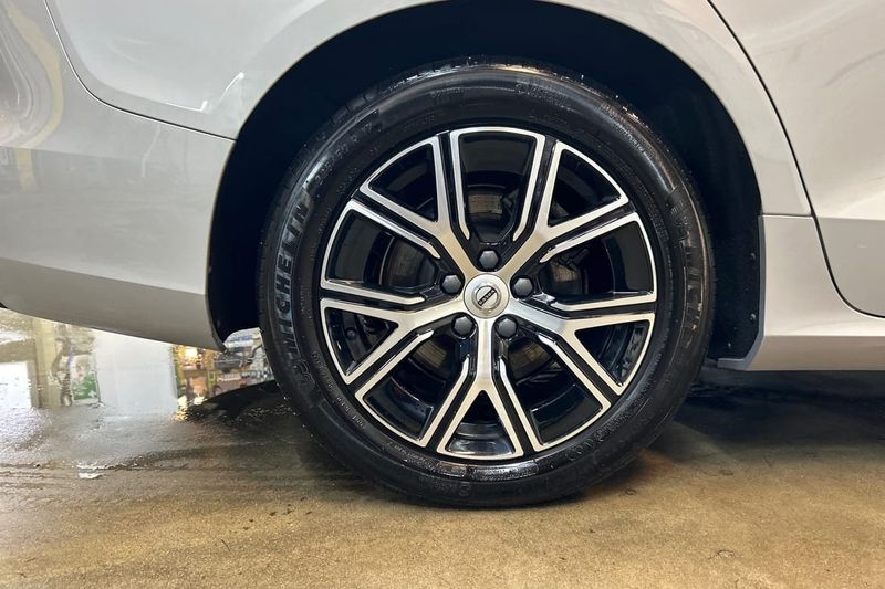 Volvo V60 bild 17