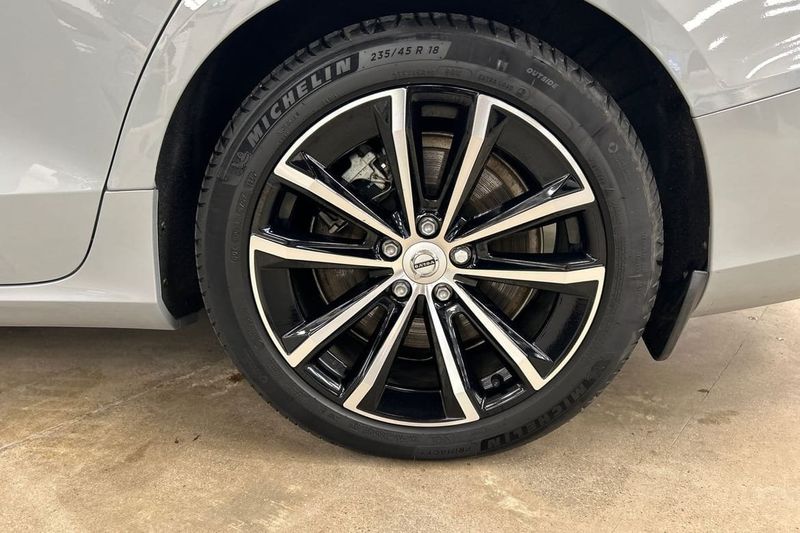 Volvo V60 bild 17