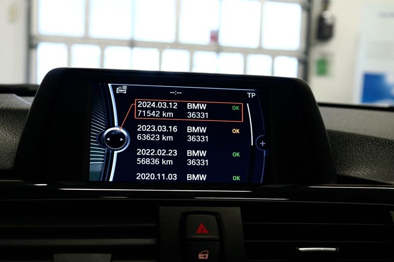 BMW 320 bild 18