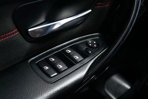 BMW 320 bild 16