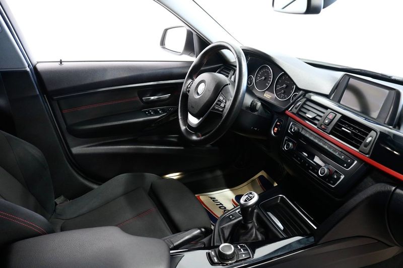 BMW 320 bild 7