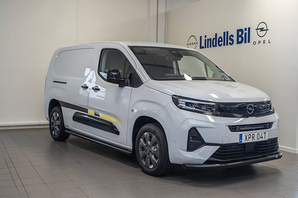 Opel Combo Elite GS-Line 130hk Aut L2 -EDITION! Värmare & Drag - 2026