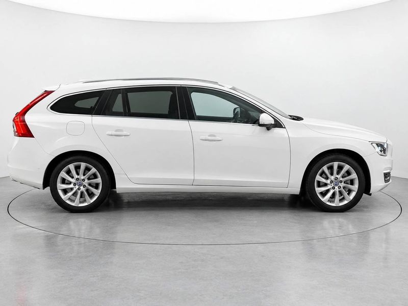 Volvo V60 bild 3