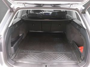 Volkswagen Passat bild 7