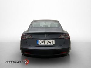 Tesla Model 3 bild 8