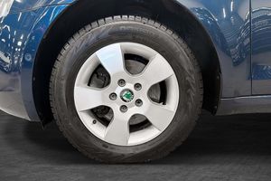 Skoda Octavia bild 2