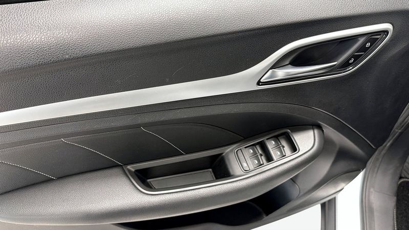 MG ZS EV bild 11