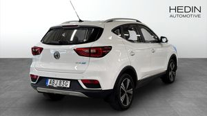 MG ZS EV bild 2