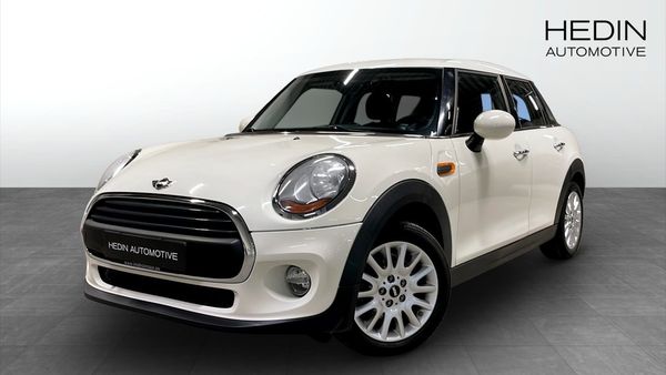 MINI One 5D Motorvärmare & Kupeuttag Peppar pkt - 2016
