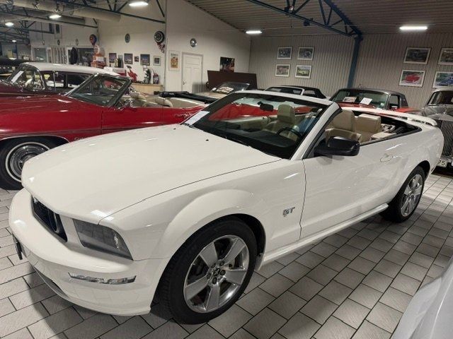Ford Fairlane bild 16