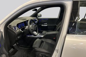 Mercedes EQB250+ bild 8
