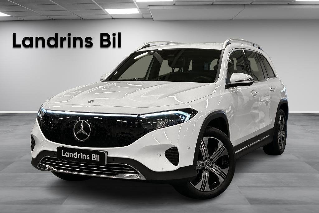 Mercedes EQB250+