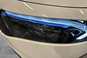 Mercedes EQB250+ bild 20