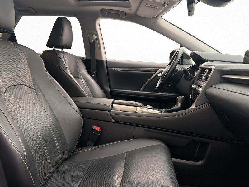 Lexus RX bild 16