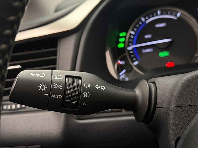 Lexus RX bild 25