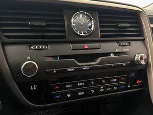 Lexus RX bild 24
