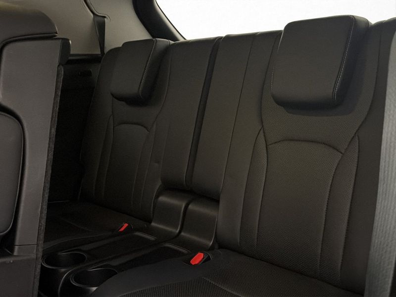 Lexus RX bild 18