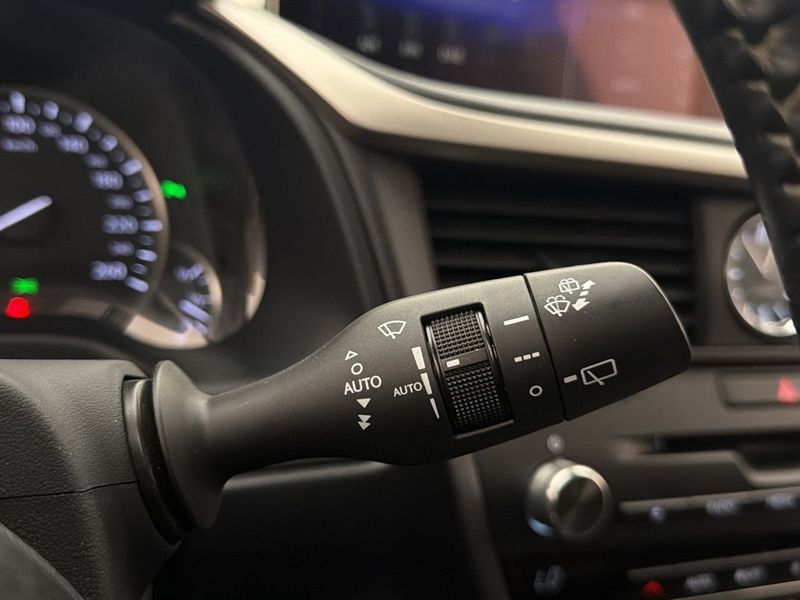 Lexus RX bild 28