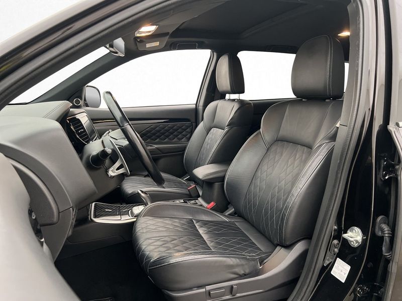 Mitsubishi Outlander bild 18