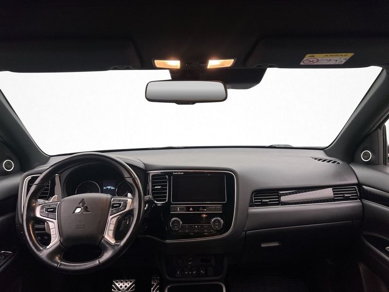 Mitsubishi Outlander bild 16