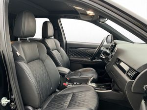 Mitsubishi Outlander bild 10