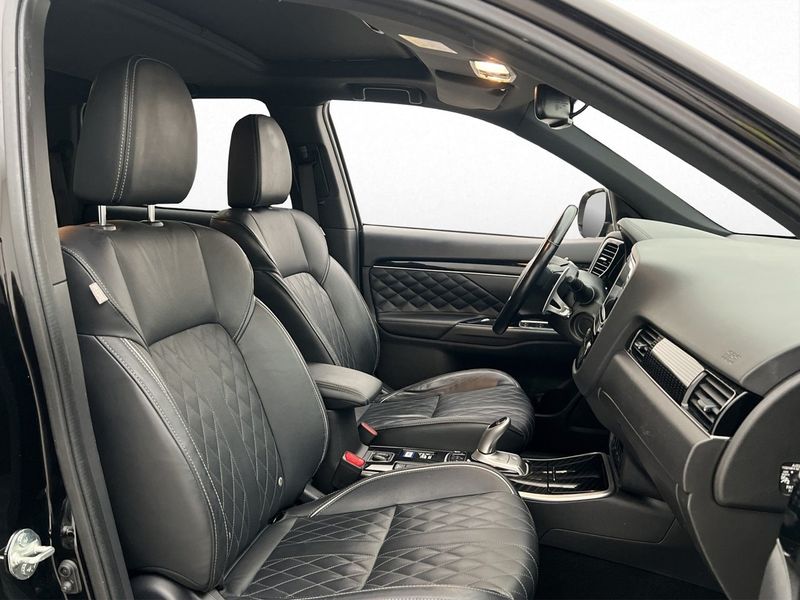 Mitsubishi Outlander bild 10