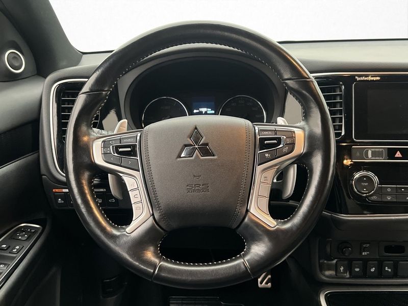 Mitsubishi Outlander bild 17