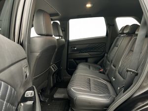 Mitsubishi Outlander bild 15
