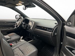 Mitsubishi Outlander bild 11
