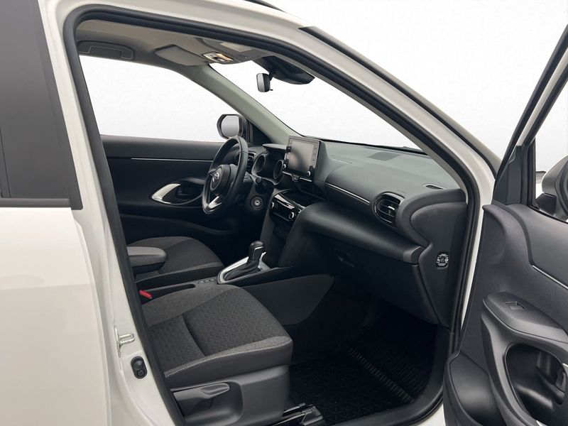 Toyota Yaris Cross bild 11