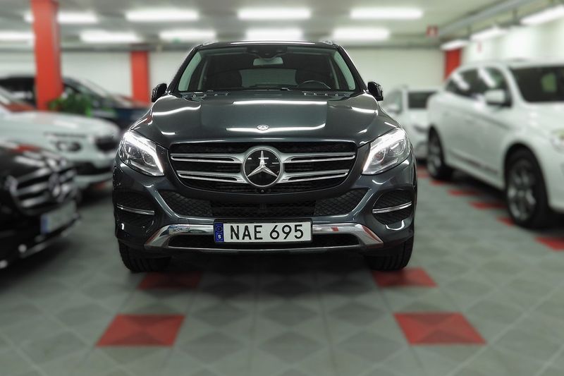 Mercedes GLE250 bild 3