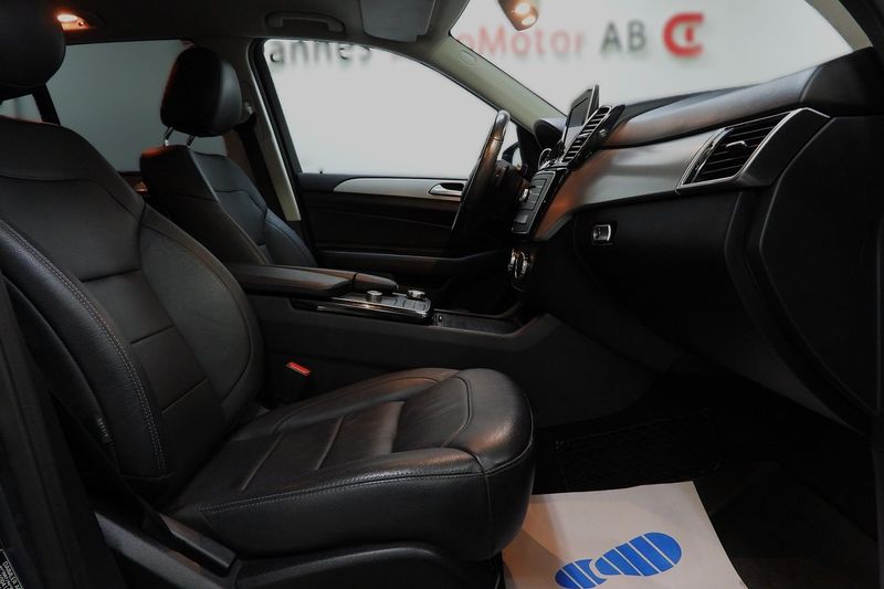 Mercedes GLE250 bild 15