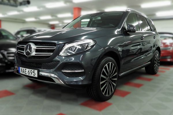 Mercedes GLE250 d 4MATIC 9G-Tronic 360° kamera Dragkrok SoV Hjul - 2016