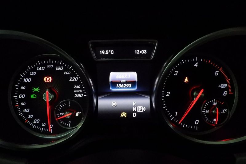 Mercedes GLE250 bild 26